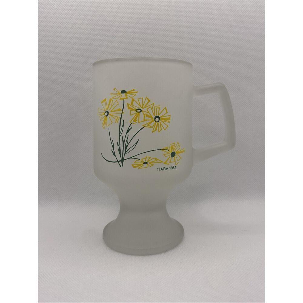 Vintage 1984 Tiara Frosted Pedestal Daisy Pattern Coffee Tea Mug